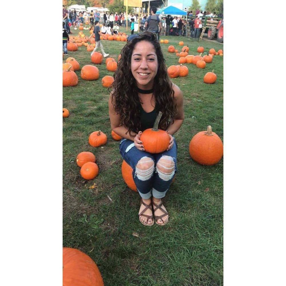 Meet your Posher, Yvette